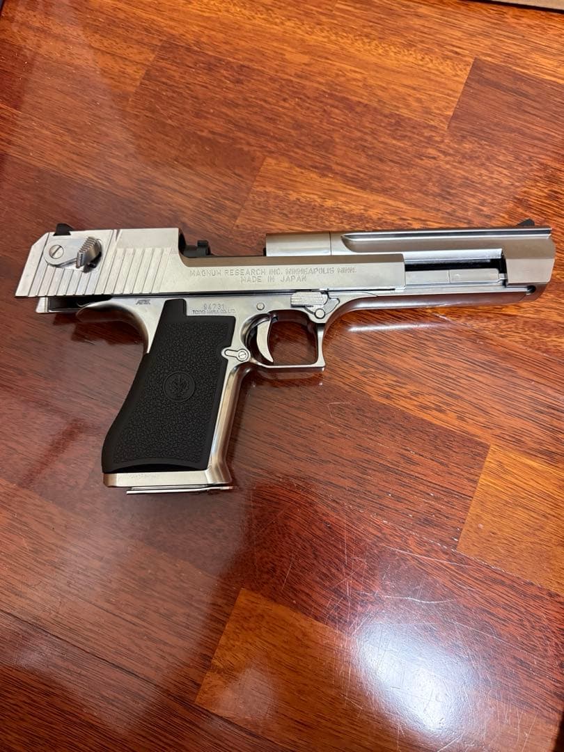 東京マルイ　デザートイーグル　ステンレスモデル