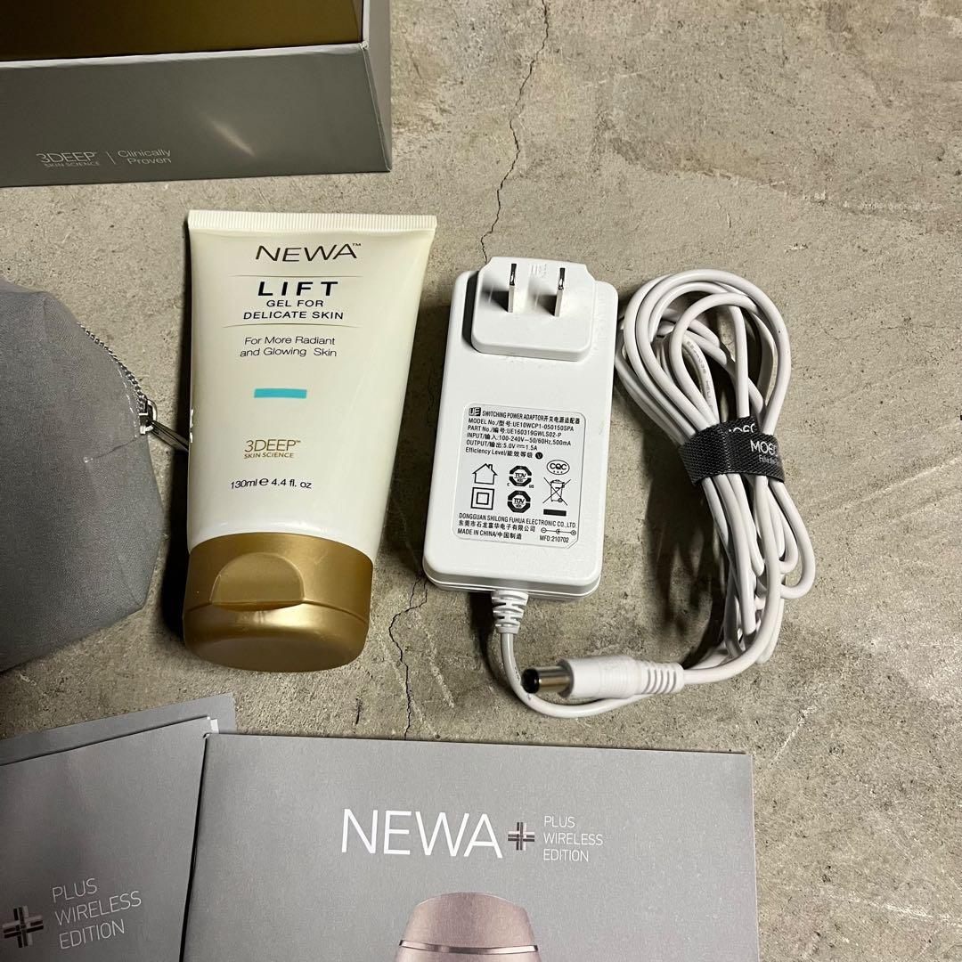 NEWA+ Plus Wireless Edition 美顔器