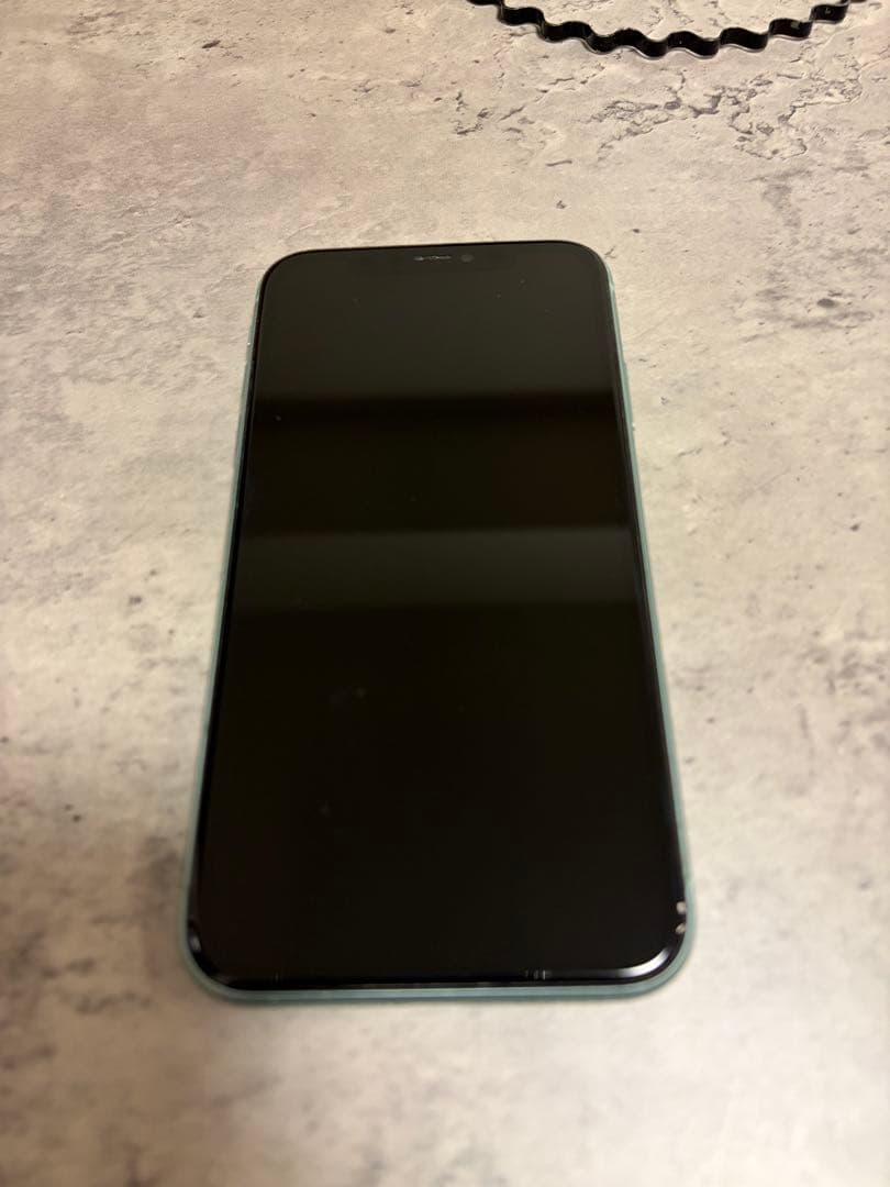 Apple iPhone 11 ミントグリーン 本体