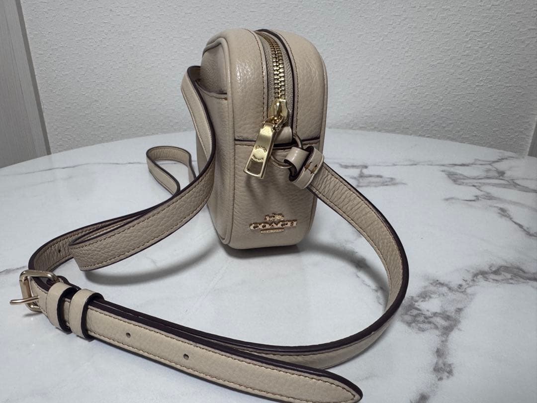 す*ん様 【新品 未使用】COACH スヌーピー ショルダーバッグ CF249