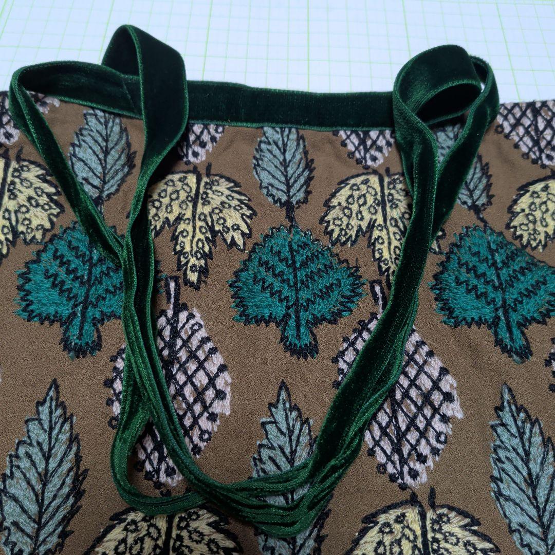 ミナペルホネン　バッグ　新品１点、数回使用バッグ１点　定価以下