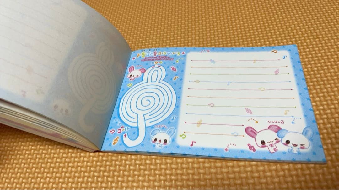 Little twin melody シール付きメモ帳
