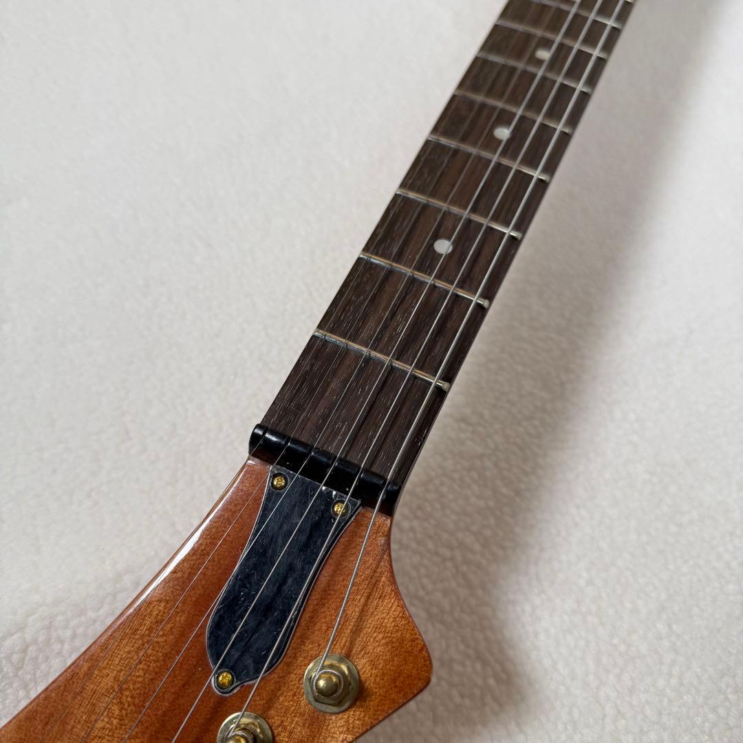 自作 変形ボディ　エレキギター EXPLORER TYPE NATURAL