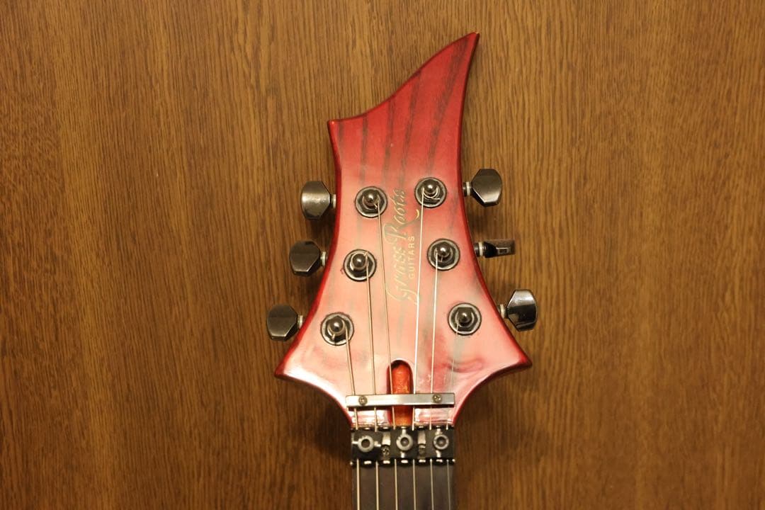 グラスルーツ　GrassRoots ナイトメア　柩モデル　エレキギター