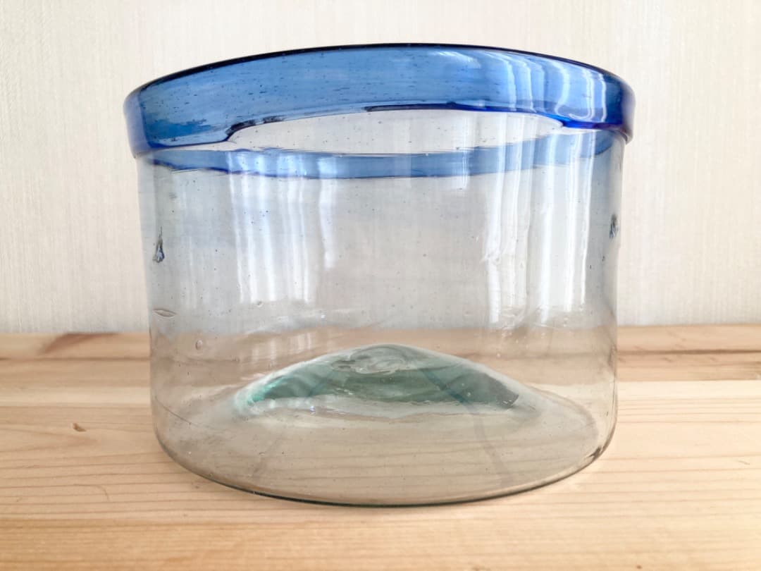 青いライン　ガラス鉢