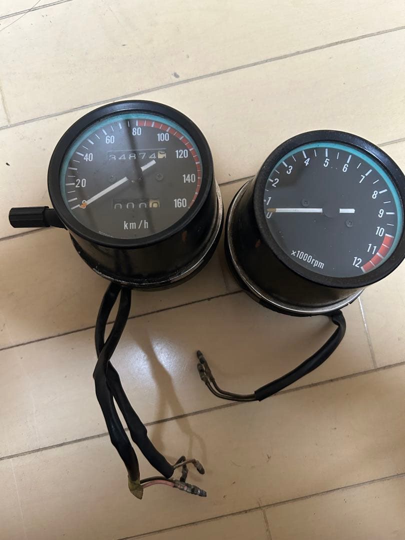 マ*ル様 値下げ！カワサキ　Z250FT　タコメーター　スピードメーター　中古品