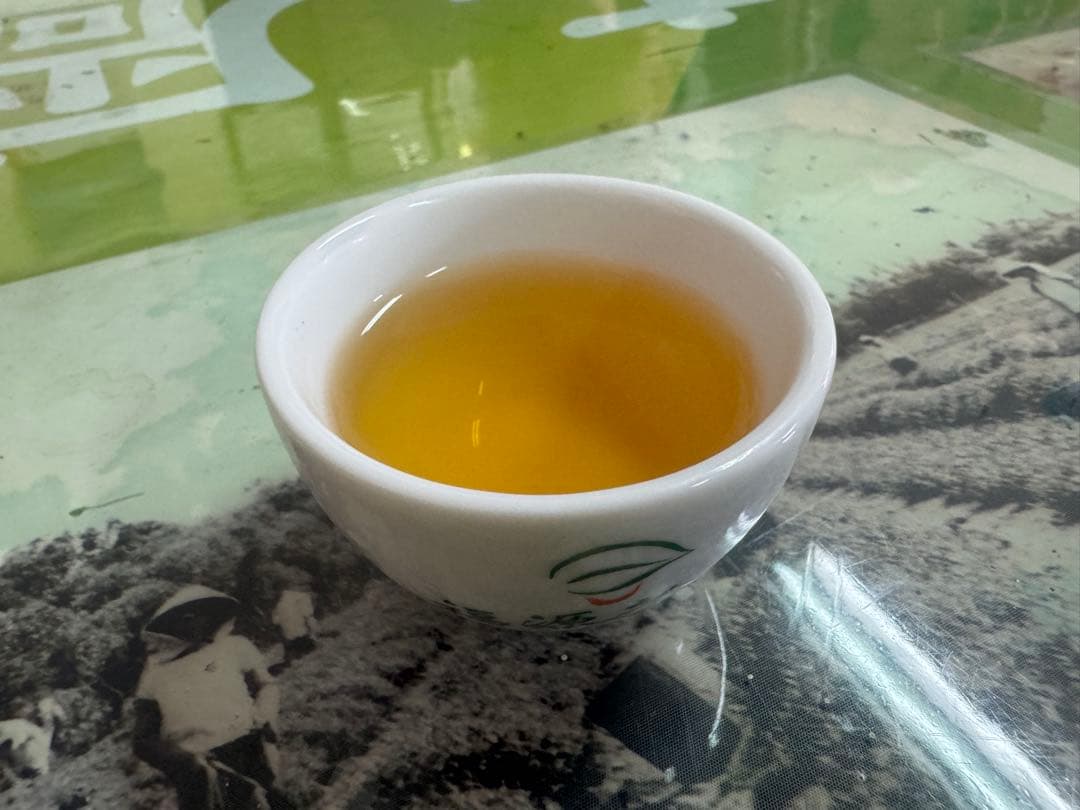 【台湾直仕入れ品｜最高級品 東方美人茶｜台湾産 高級烏龍茶】