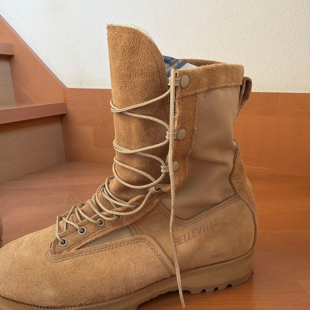 BELLEVILLE ベージュ ミリタリーブーツ