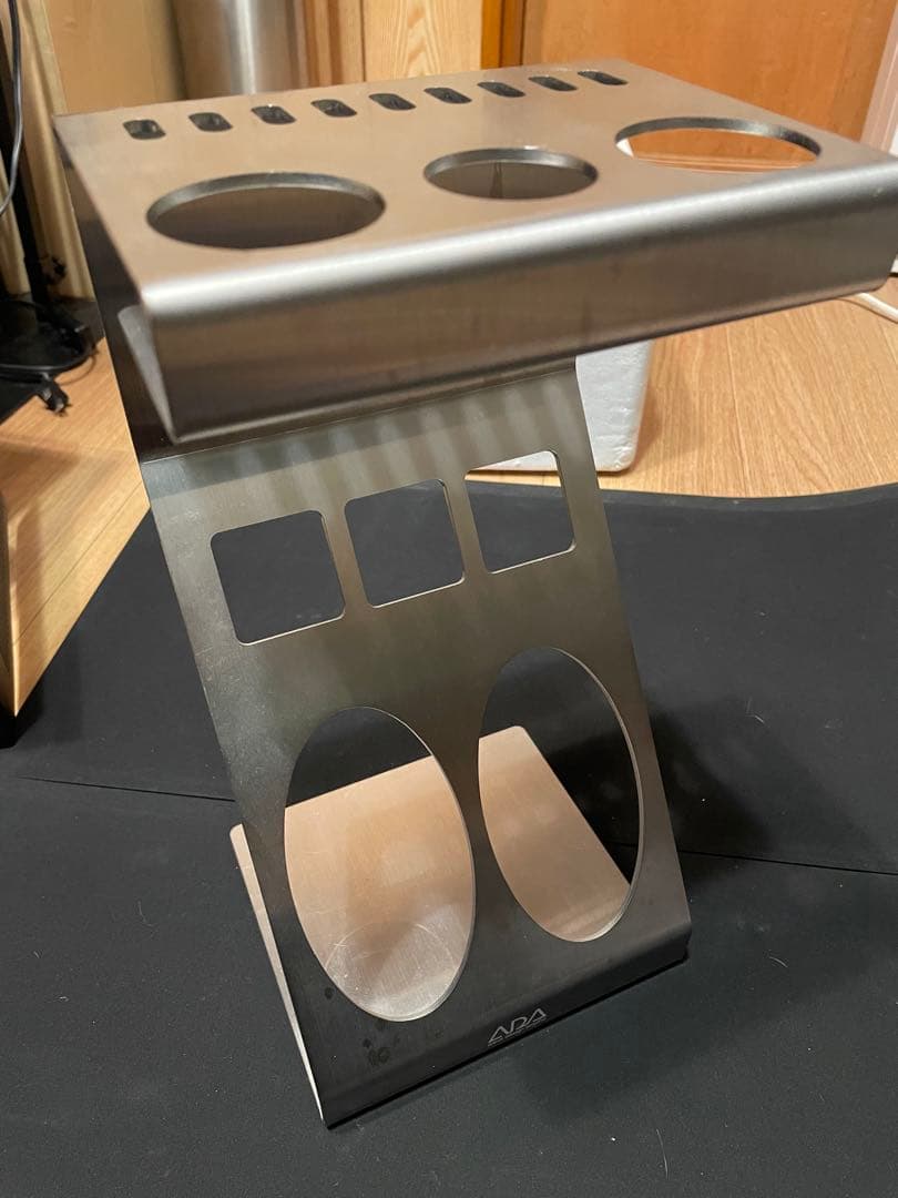 ADA メンテナンススタンド+丸ボトル付き