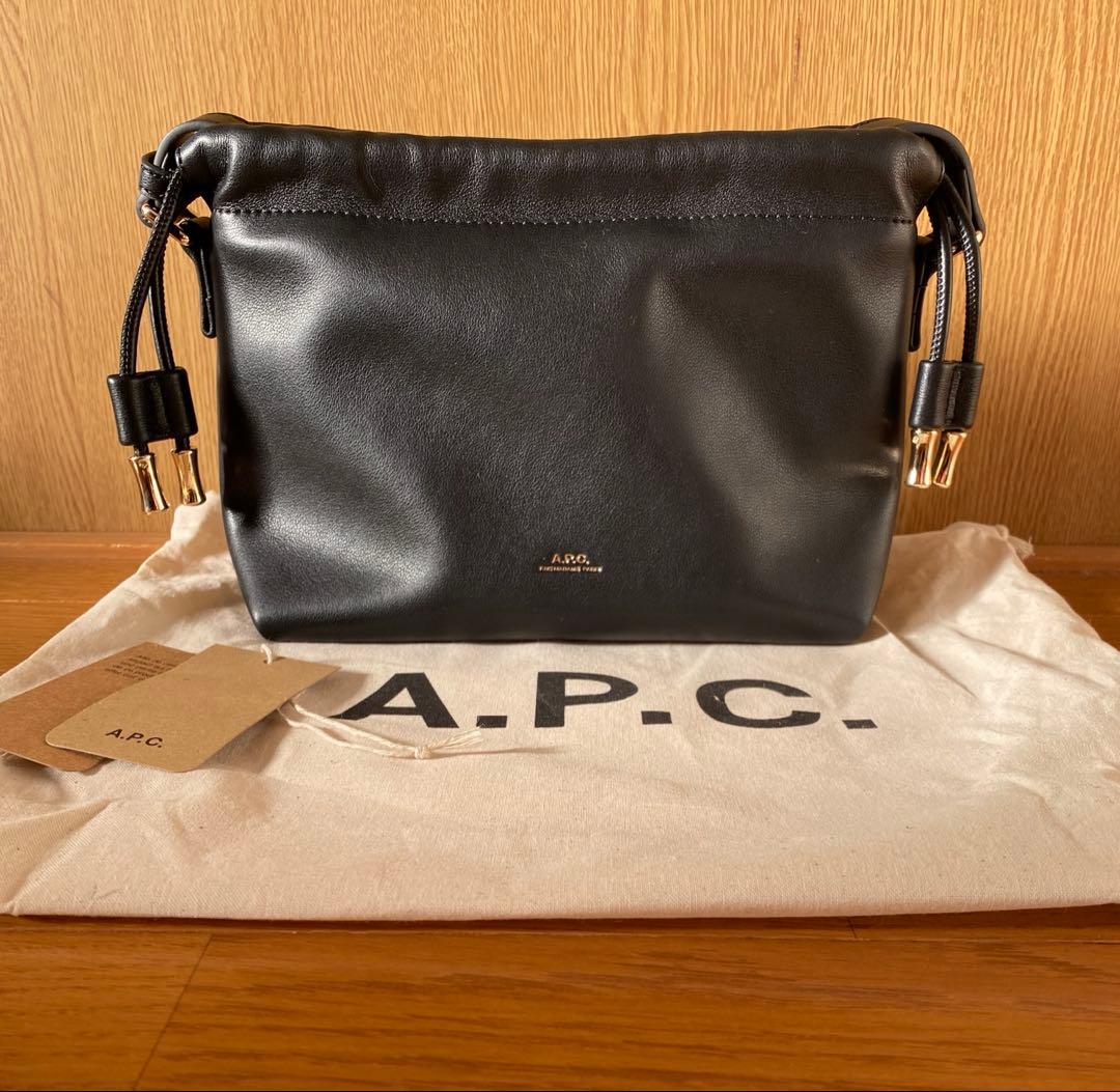 A.P.C. NINON ミニショルダーバッグ ブラック