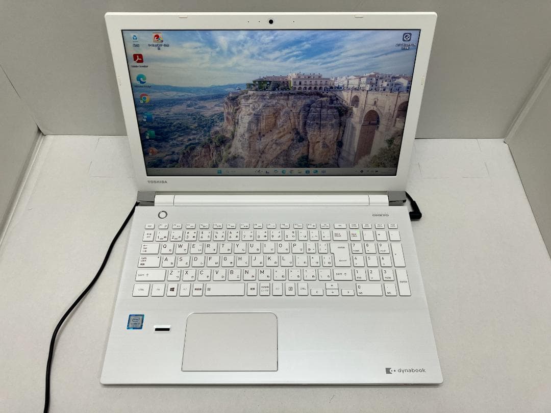 東芝ノートパソコン Core i3/8GB/新品SSD/Windows11