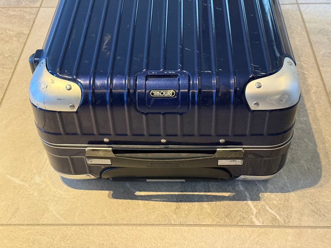 リモワ　リンボ　881.52.21.4　32リットル　4輪 スーツケース