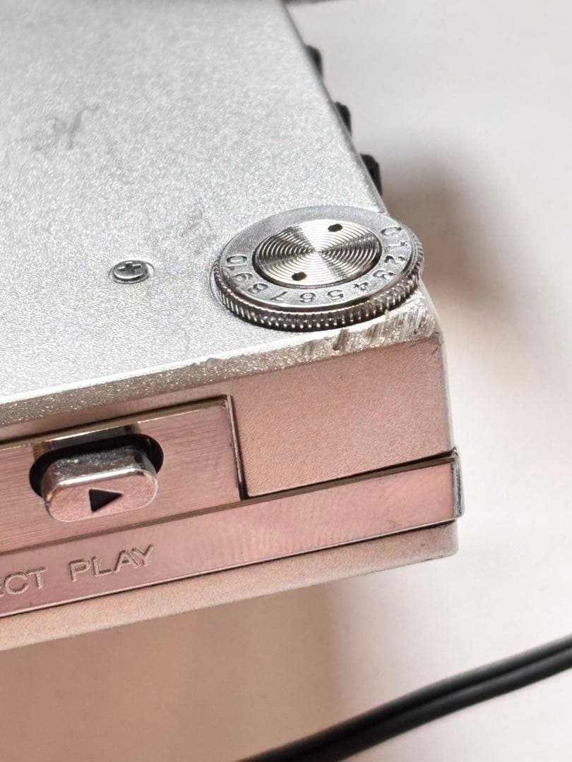 SONY WM-102 カセットプレーヤー　イヤホン付き　　ジャンク品