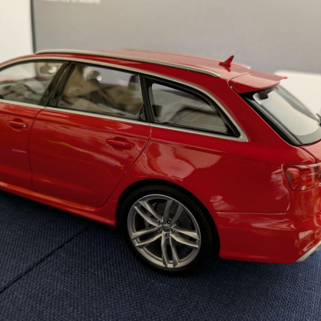 アウディ RS6 Avant　C7 ミニカー 1/18　ミニチャンプス　audi