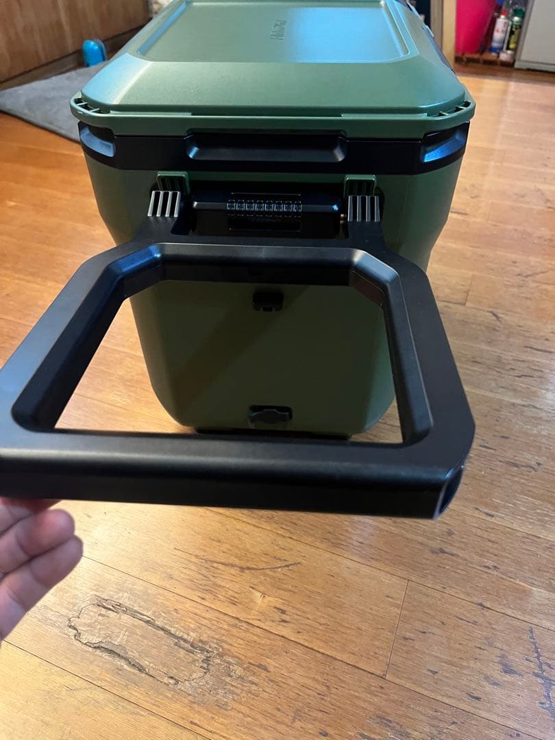 HiKOKI 冷温庫 オリーブグリーン コンパクトUL18dc