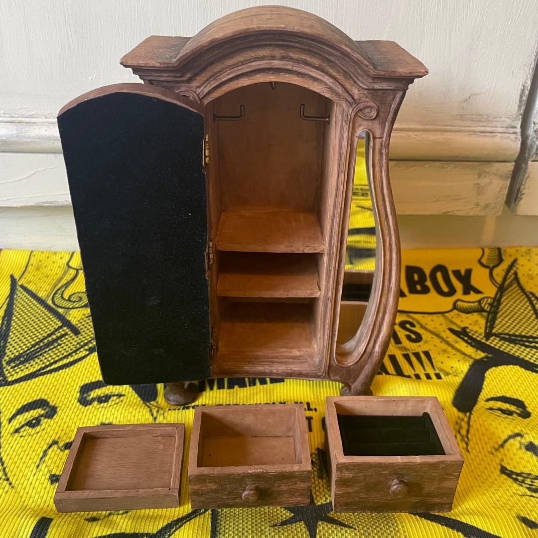 希少　ハリー・ポッター　ボガートの箪笥　アクセサリーボックス　世界展限定