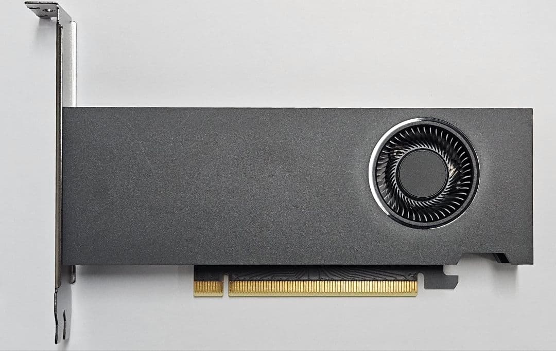 nVIDIA RTX A2000グラフィックボード