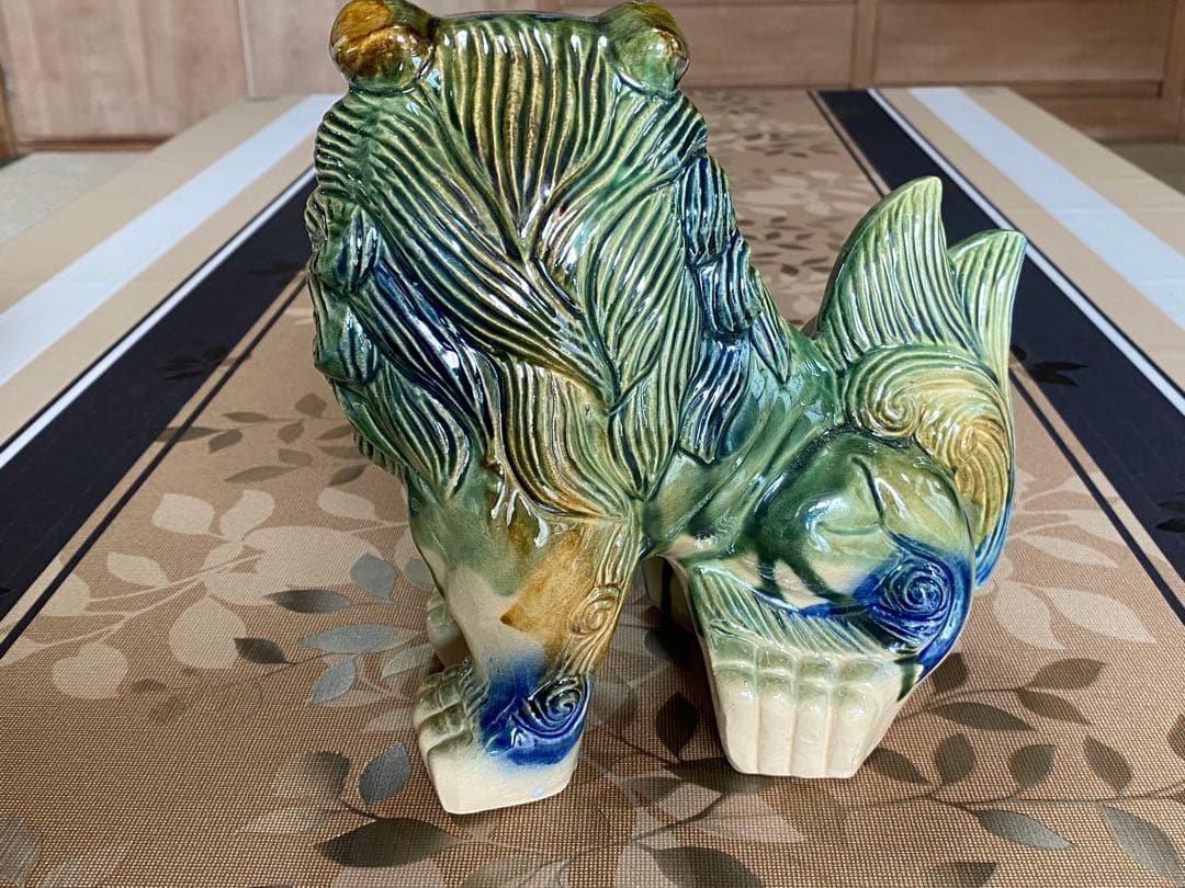 【希少】陶器製 碧青シーサー2体（1体タテ22cmヨコ22cm奥行14cm）