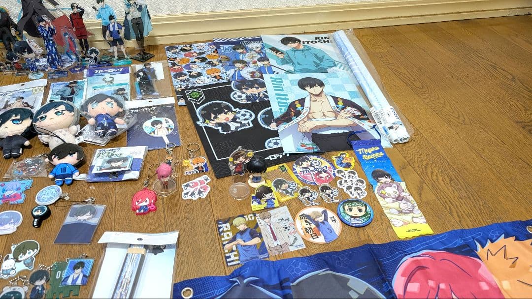 ブルーロック糸師凛他キャラクターグッズ大量まとめ売り(新品・未開封あり)