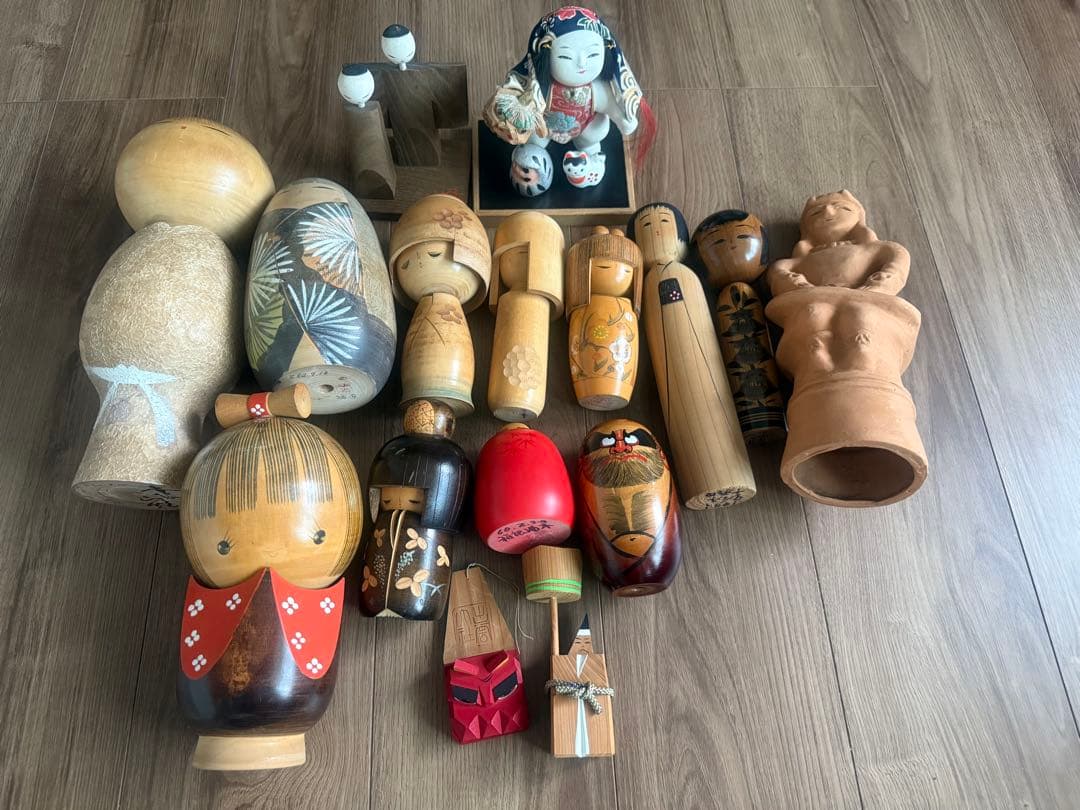 まとめ18点セットこけし 工芸 民芸 土産 木人形 置物 だるま
