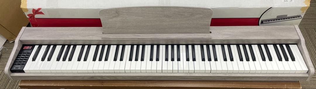 電子ピアノ88鍵盤 給電タイプ　木目調ボディ　グレー　訳あり