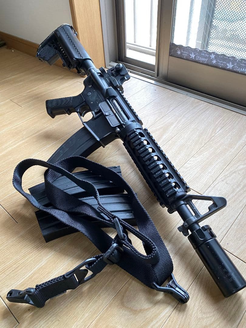 次世代電動ガン\r M4 CQBR ブラック