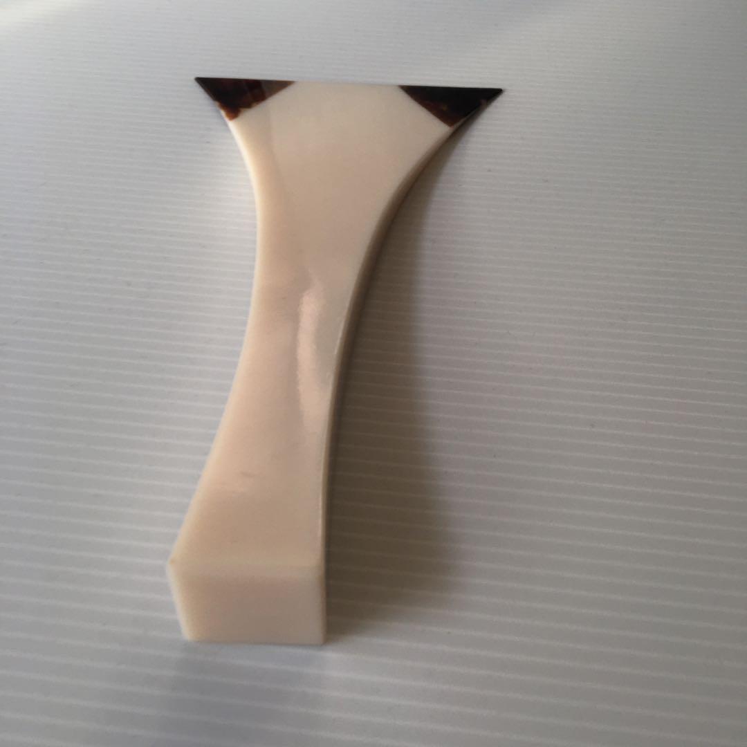 お買い得　2本セット　亀甲製 津軽三味線 三味線 鼈甲撥 バチ　べっ甲