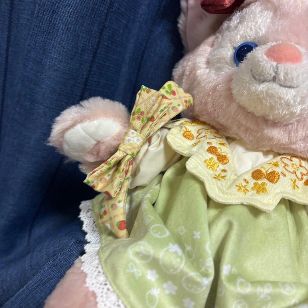 ストロベリーギフト　リーナベル　コスチューム　ぬいぐるみバッジ　ディズニー