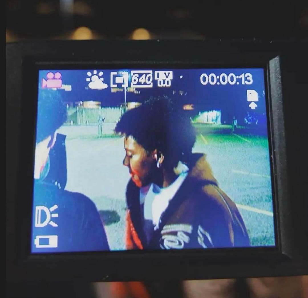 ビデオカメラ T O S Retro Camcorder