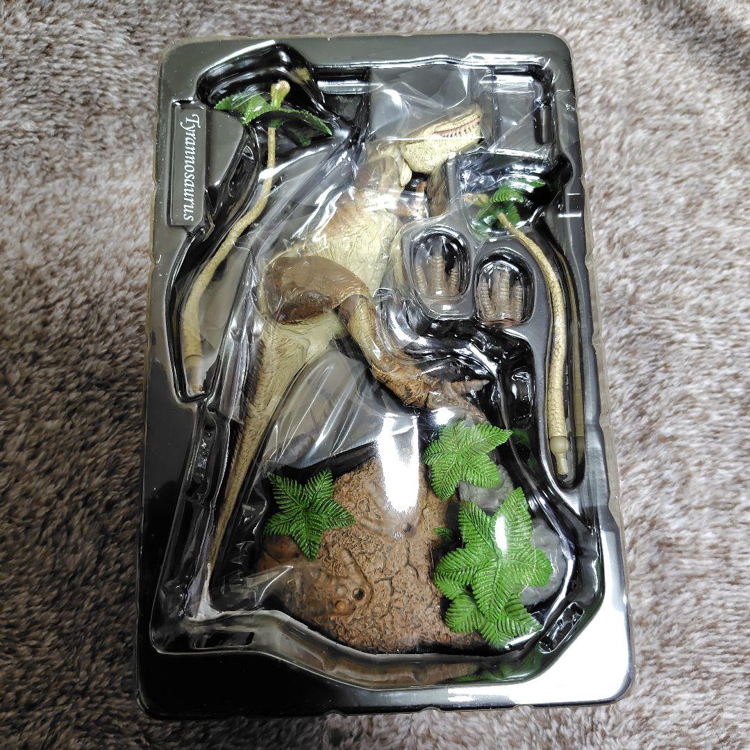 海洋堂 レガシーOFリボルテック ティラノサウルス LR-022