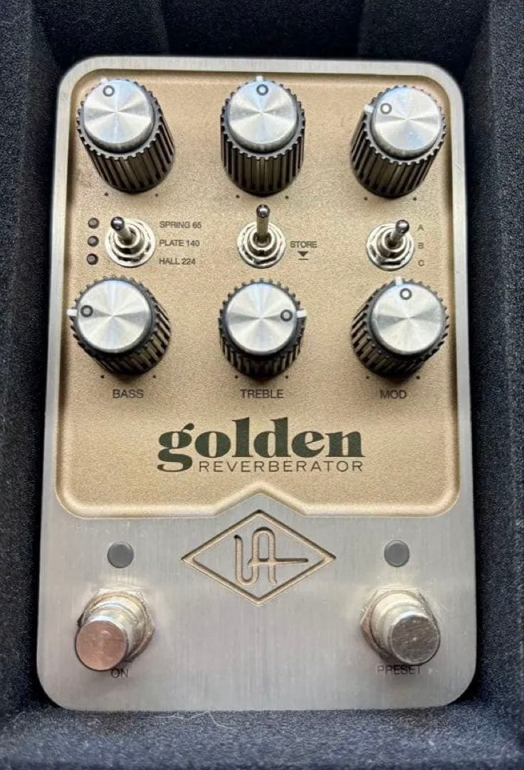 ギター UAFX golden REVERBERATOR