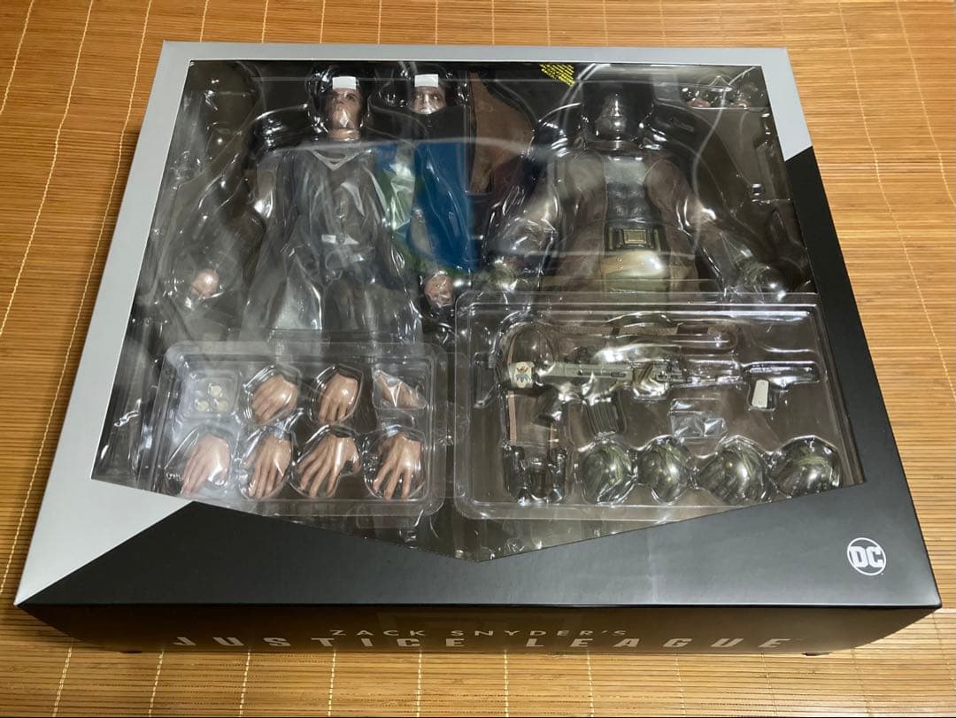 【専用】ホットトイズ スナイダーカット ナイトメア・バットマン & スーパーマン