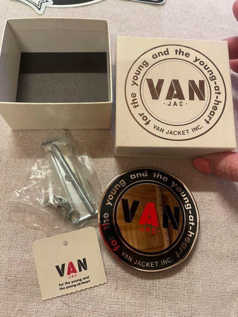 大幅値下げ☆VAN JAC ヴァンジャケット 丸VAN カーバッジ