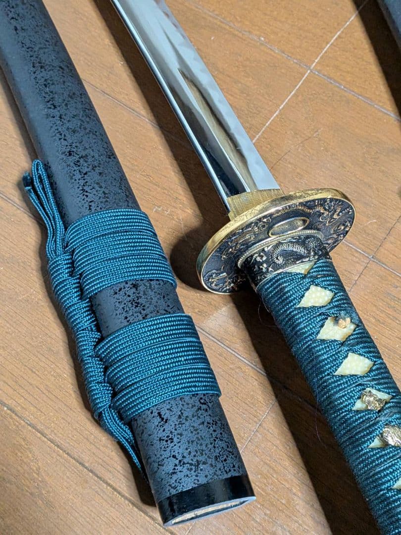 模造刀 大小2本セット 龍鍔 青糸 黒石目 全長104cm/71cm 美術刀