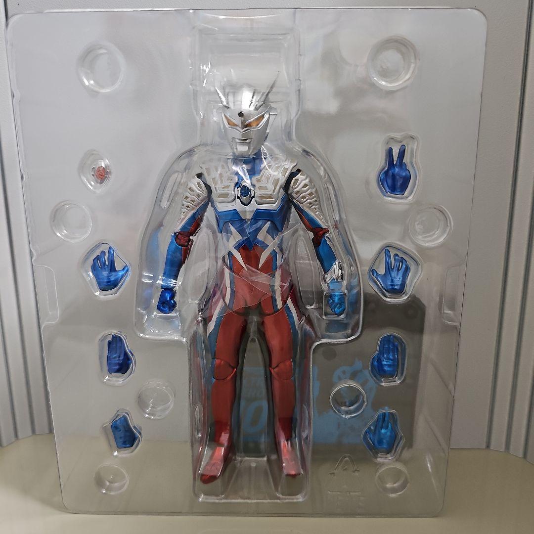 S.H.Figuartsウルトラマンゼロ10周年Special ColorVer