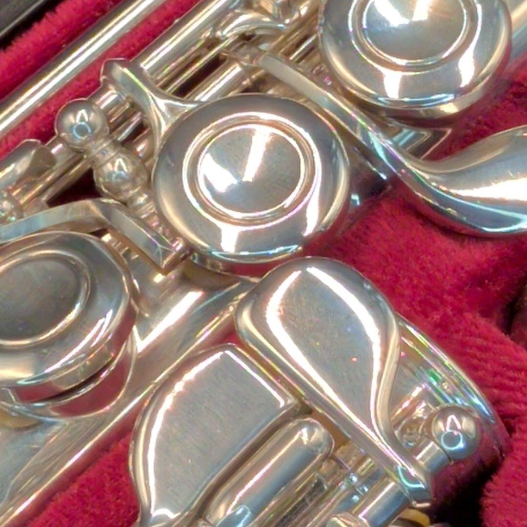 フルート　調整済　ヤマハ　YFL211S（Eメカ.銀メッキ仕様）