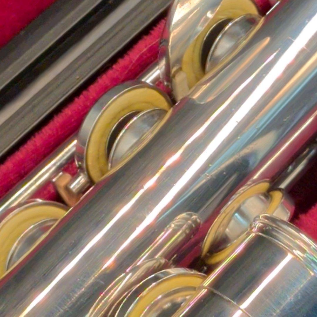 フルート　調整済　ヤマハ　YFL211S（Eメカ.銀メッキ仕様）