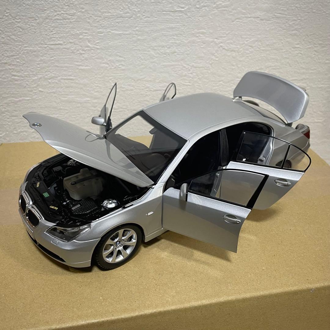 京商 1/18 BMW 5シリーズ ER シルバー 1/18 スケール ミニカー