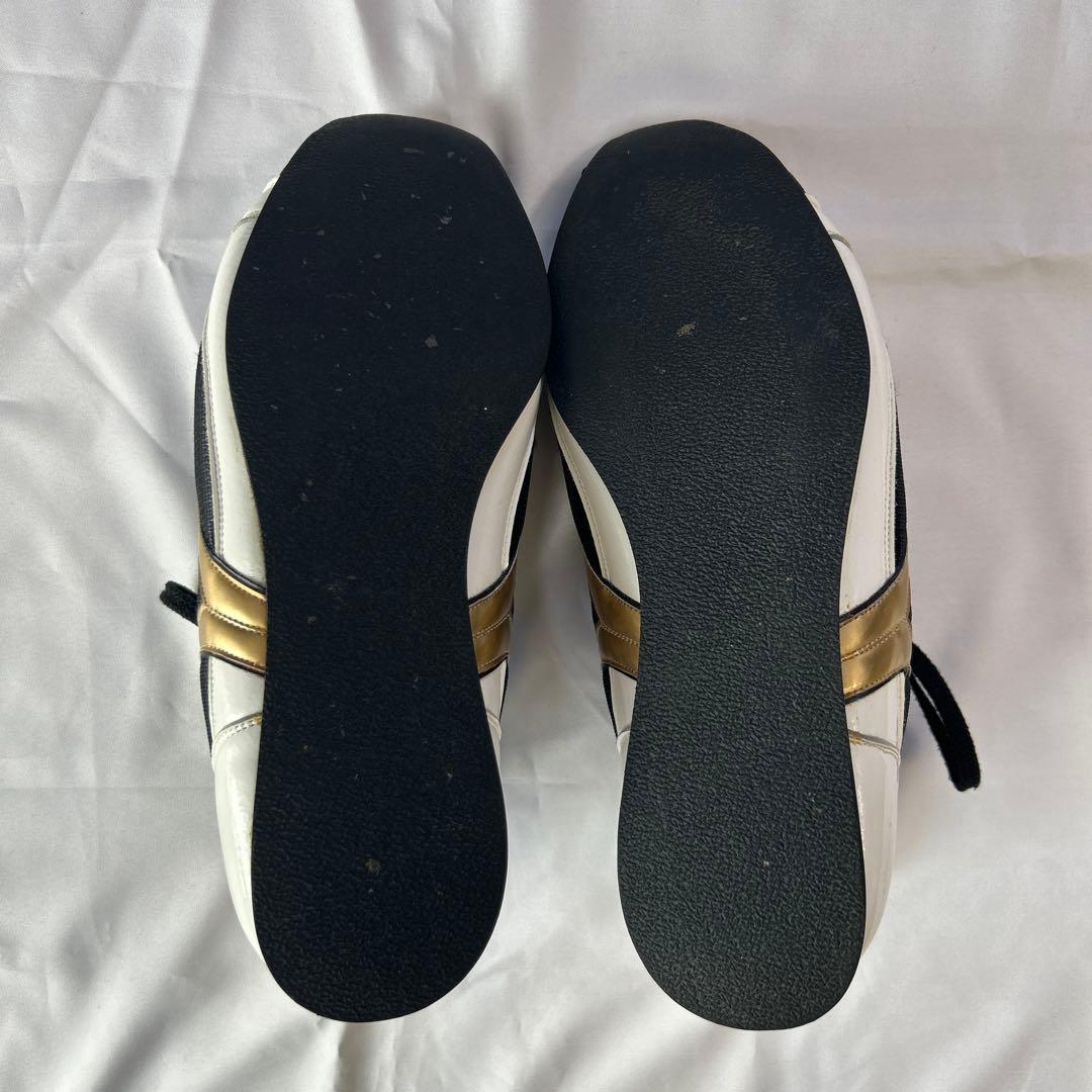 ミズノ　ボクシングシューズ ミッドカット ブラック/ホワイト/ゴールド