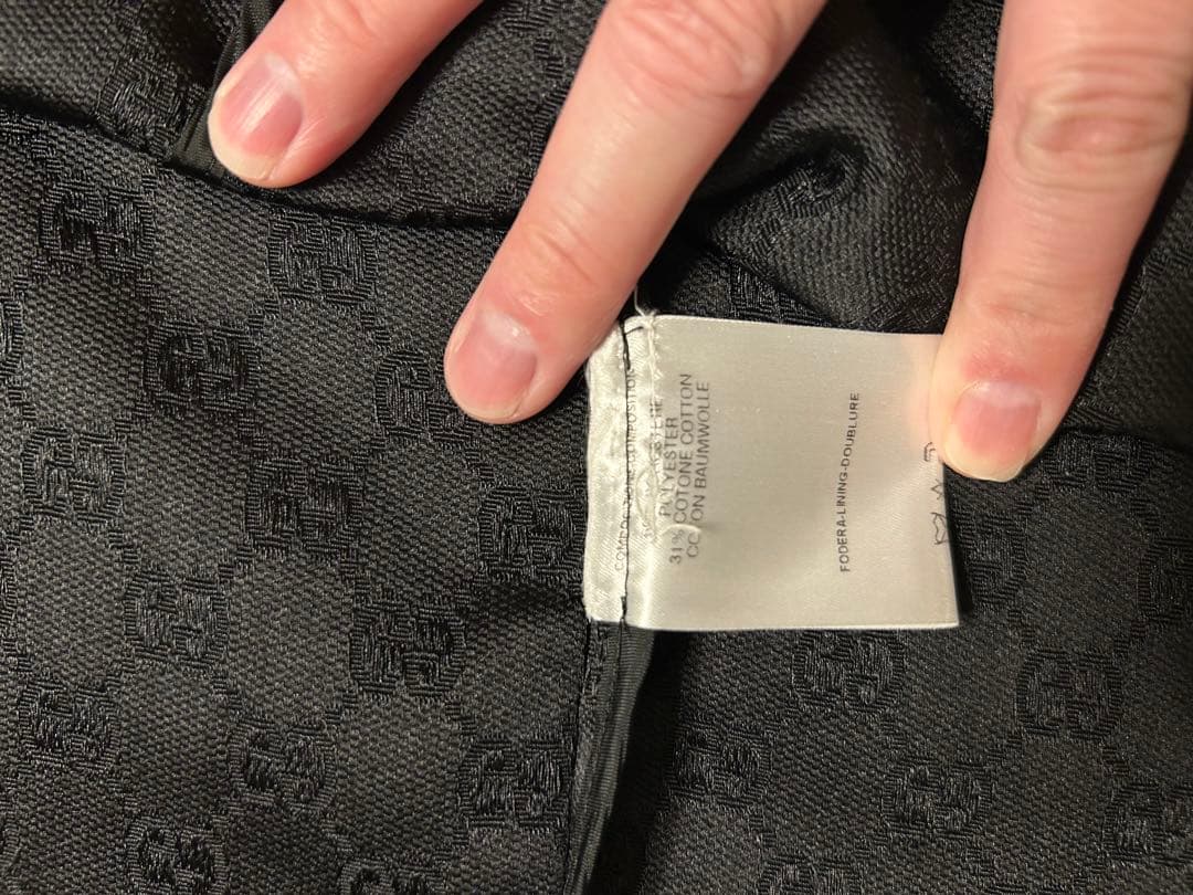 GUCCI ブラックタイトスカート ダブルジッパー