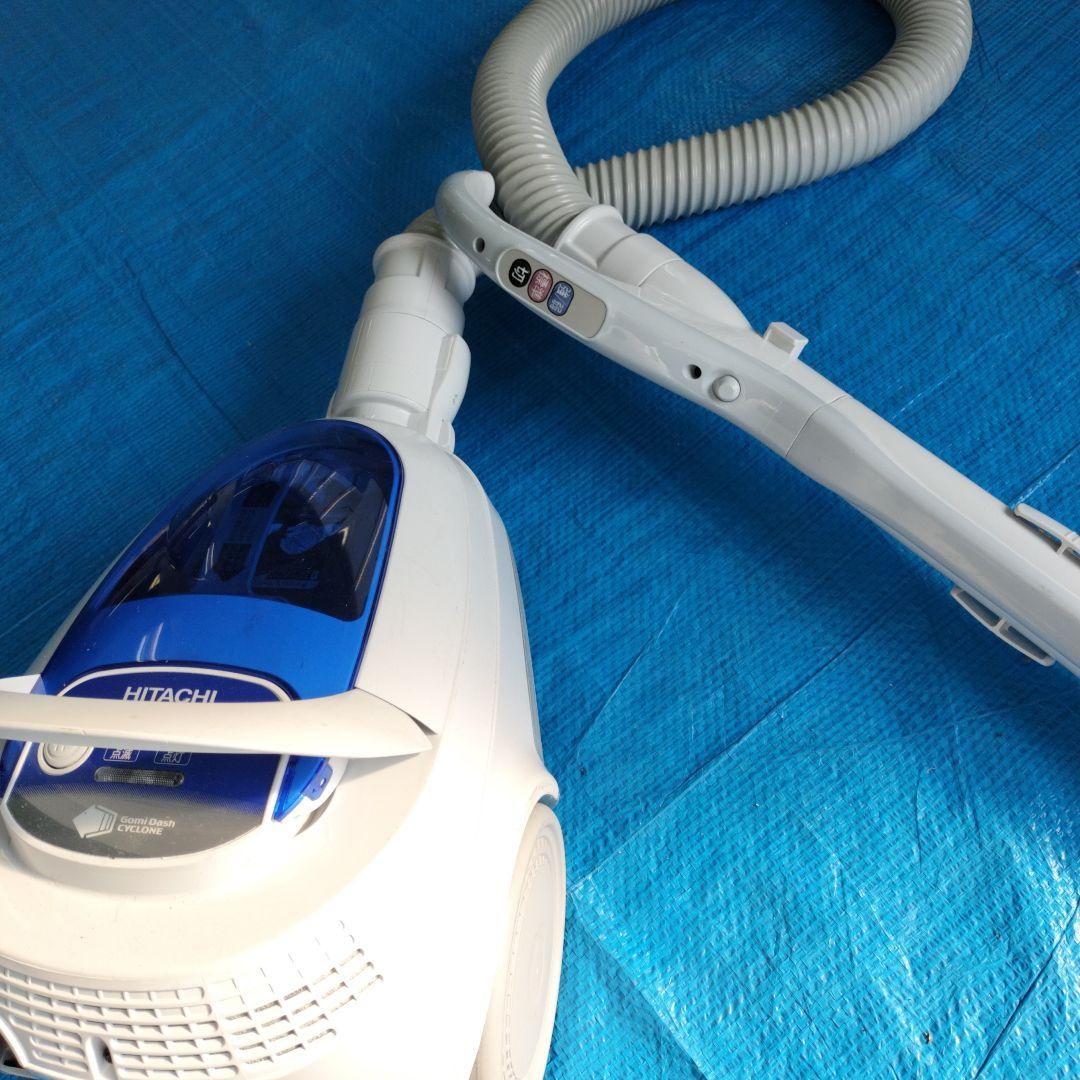 日立　掃除機　2021年製　ごみダッシュサイクロン CV-SF80A