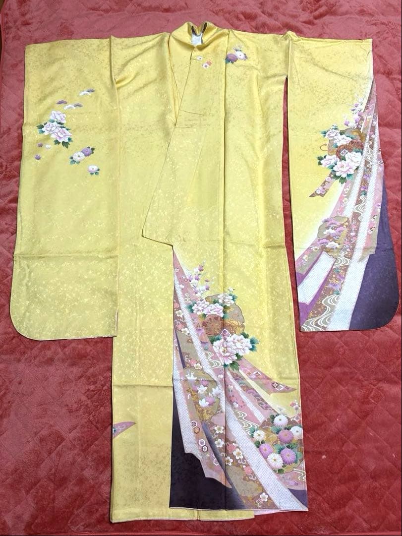 値下げ！ 振袖 着物 花柄　帯付き