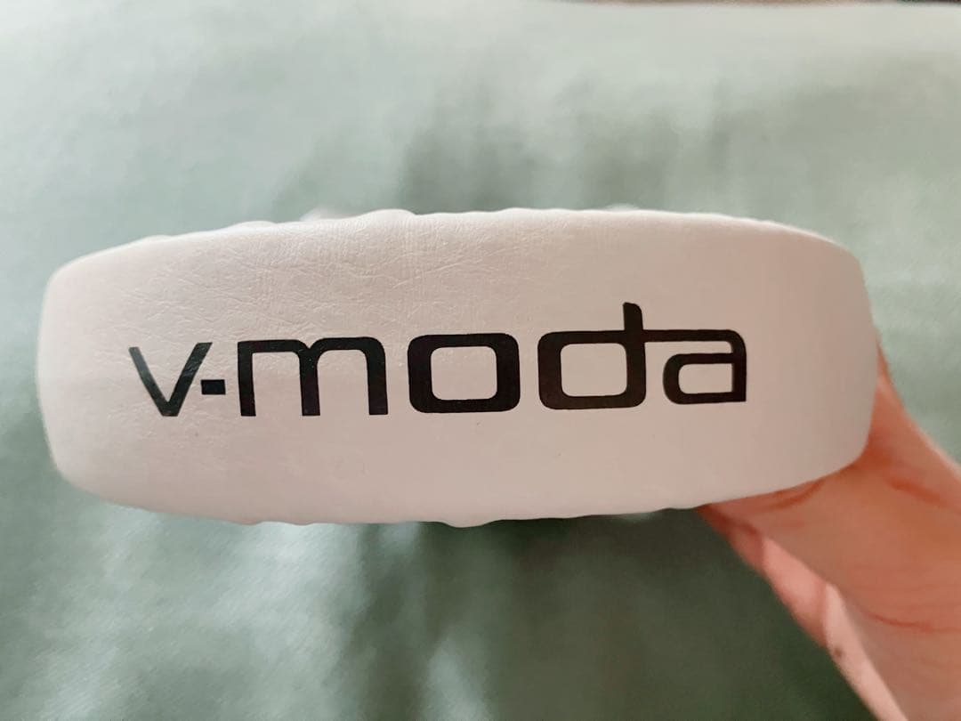 V-MODA DJヘッドホン ケース付き 定価半額以下