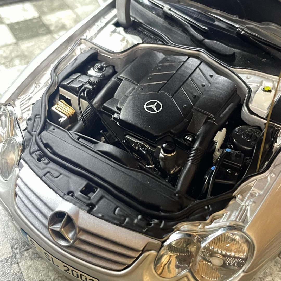ディーラー特注 1/18 PMA メルセデス・ベンツ SL500 (R230)