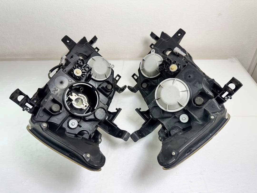 日産 セレナ ハイウェイスター C25 CC25 後期 HID ヘッドライト