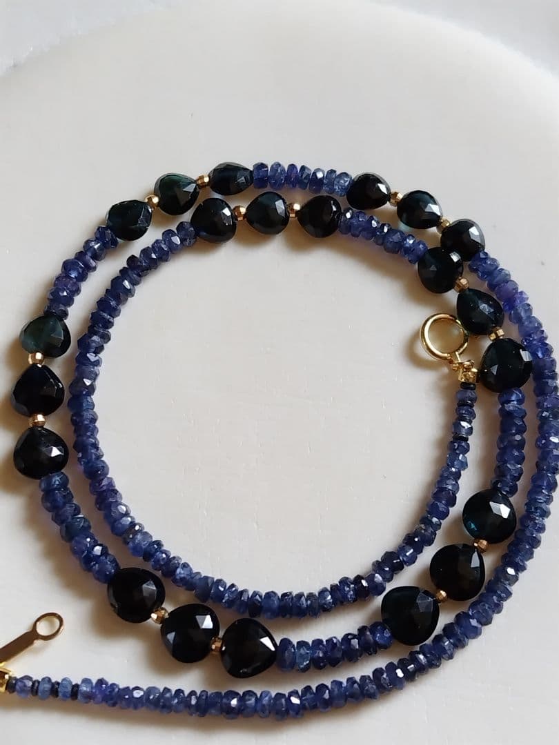 K18 ２種類の、サファイア　ネックレス