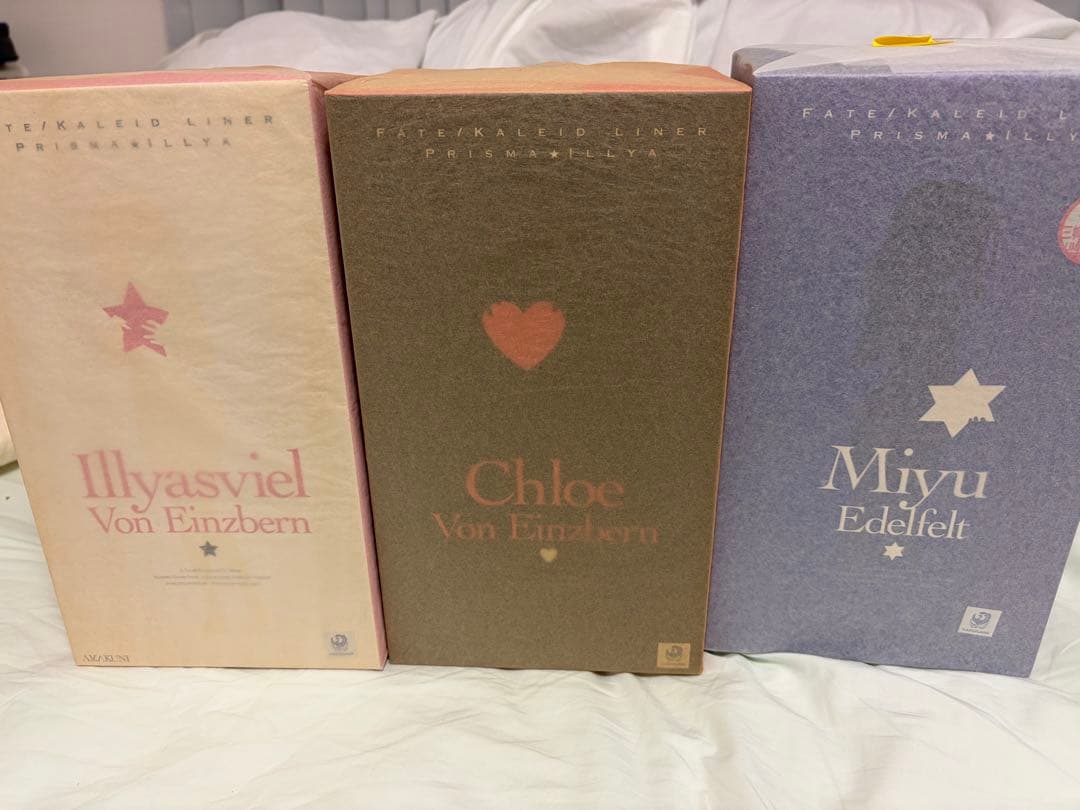 イリヤ クロエ 美遊(三姉妹台座付) 3体セット ホビージャパン