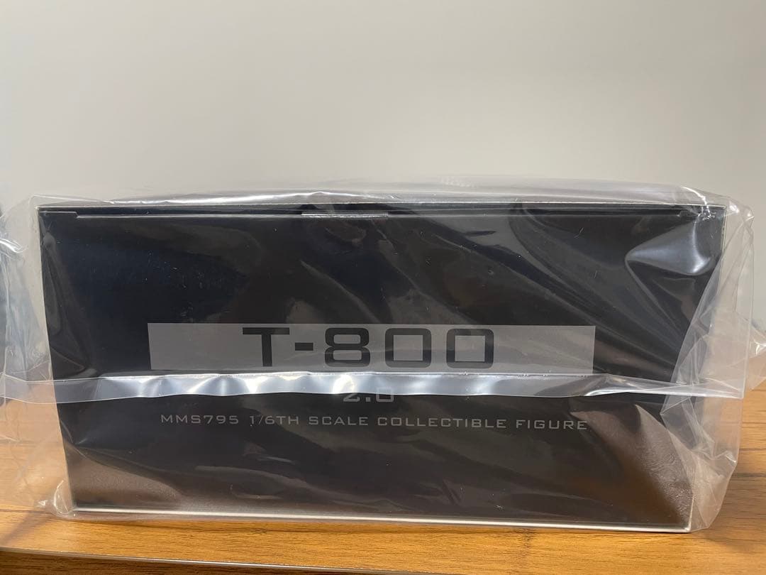 ホットトイズ 1/6 ターミネーター2 T-800(2.0版）Hot Toys