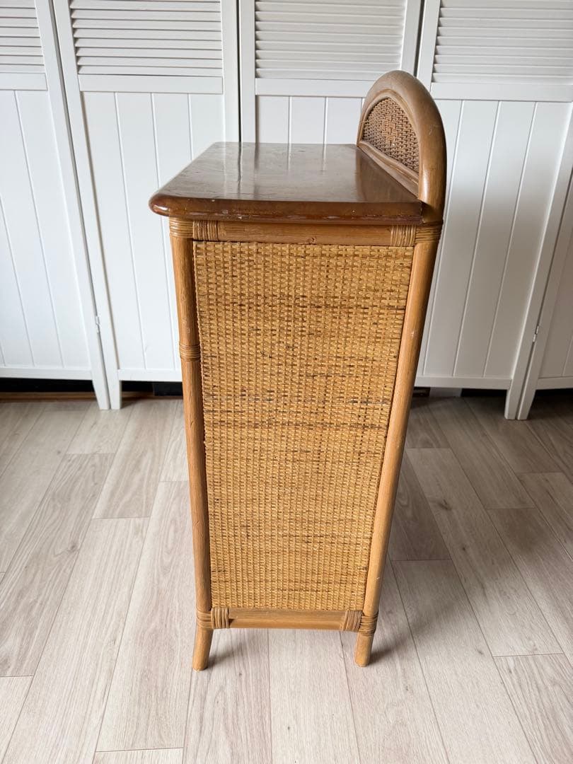 ラタン 籐家具 サイドボードチェスト ヴィンテージ ガラス扉 引き出し レトロ