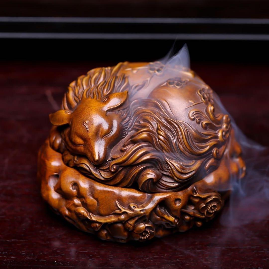 古美術　黄楊木　本物拓植　香炉　香道具　置物　九尾の狐　手作り　極細密彫　極美品